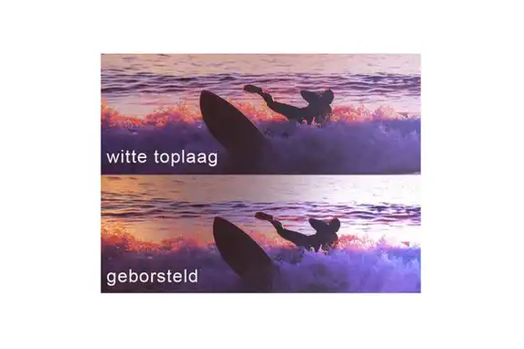 Foto op aluminium witte toplaag versus geborsteld aluminium.