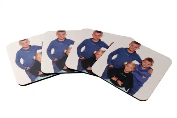 Je kids als foto op onderzetters basic. Ook leuk als cadeau voor opa en oma.
